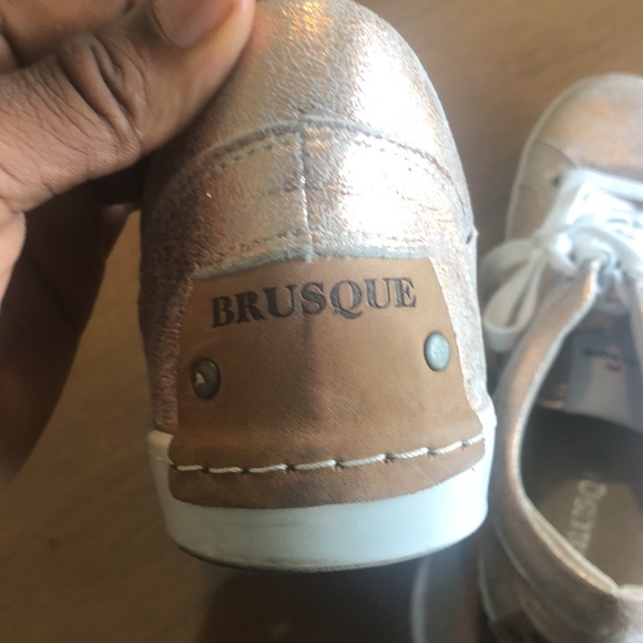 Brusque - Picture 3 of 6